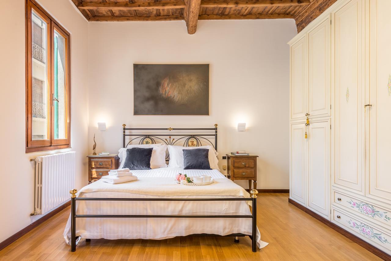 Giulietta By Mmega Apartment Florence