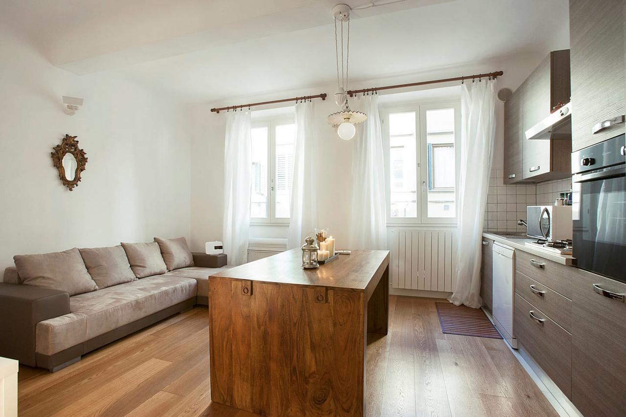 Carmine Apartment