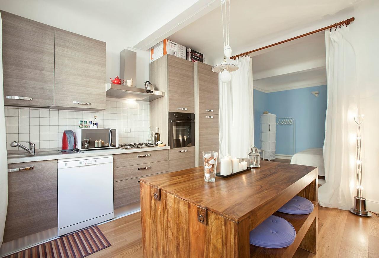 Carmine Apartment