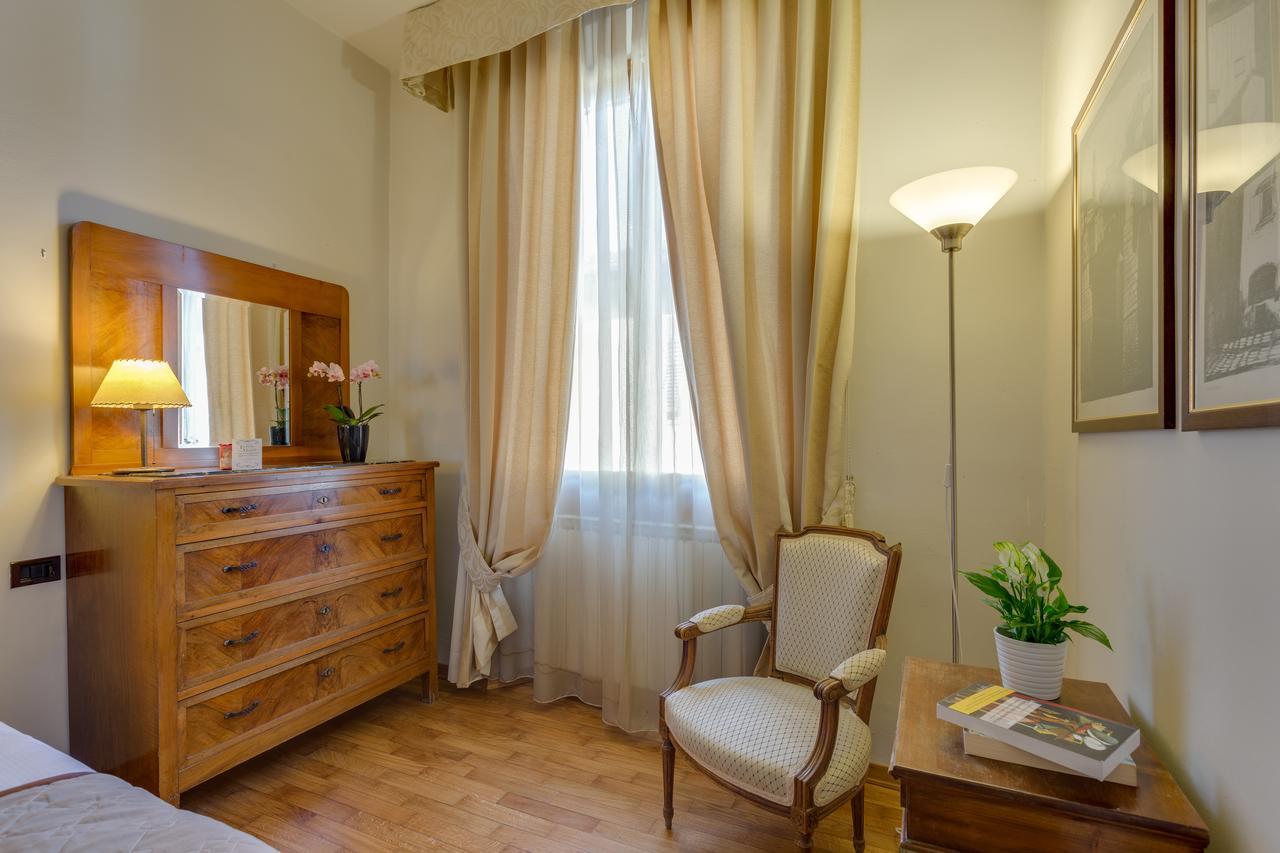 Dei Guelfi Bed & Breakfast 2*
