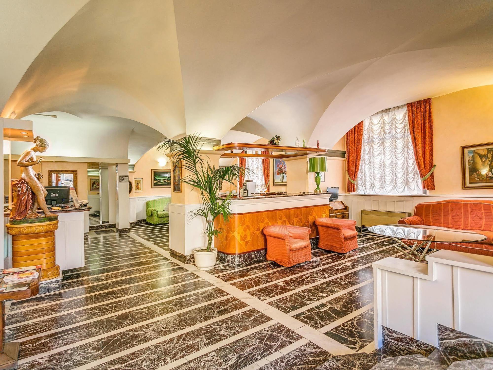 Argentina 3* Florence