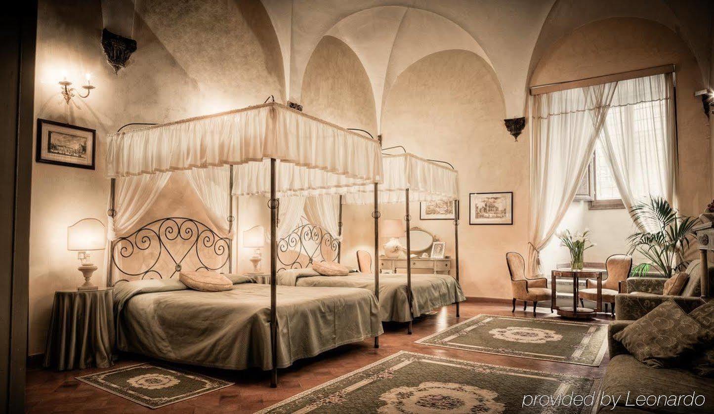 Hotel Palazzo Dal Borgo 4*