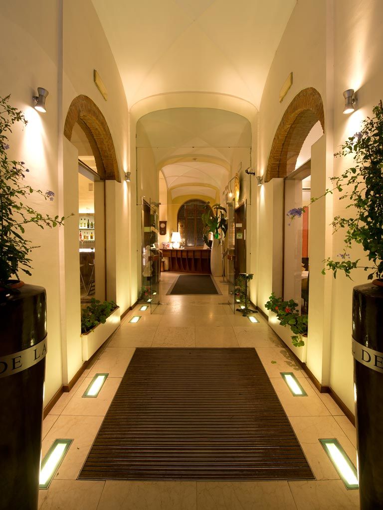 De La Pace, Sure Collection By Western Hotel 4*