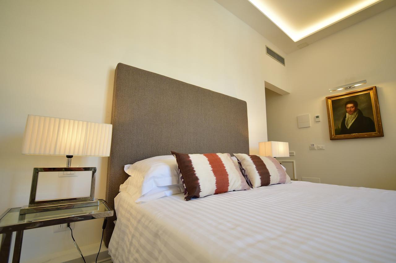 Kf Deluxe Bed & Breakfast 2*