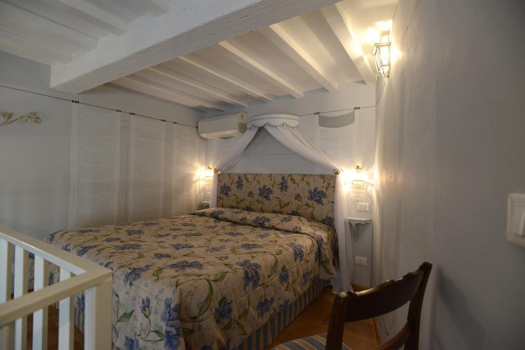 Corte Dei Neri Couette-café
