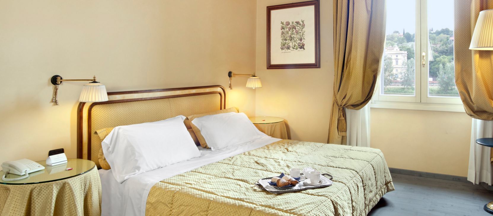 Hotel Lhp River & 5*
