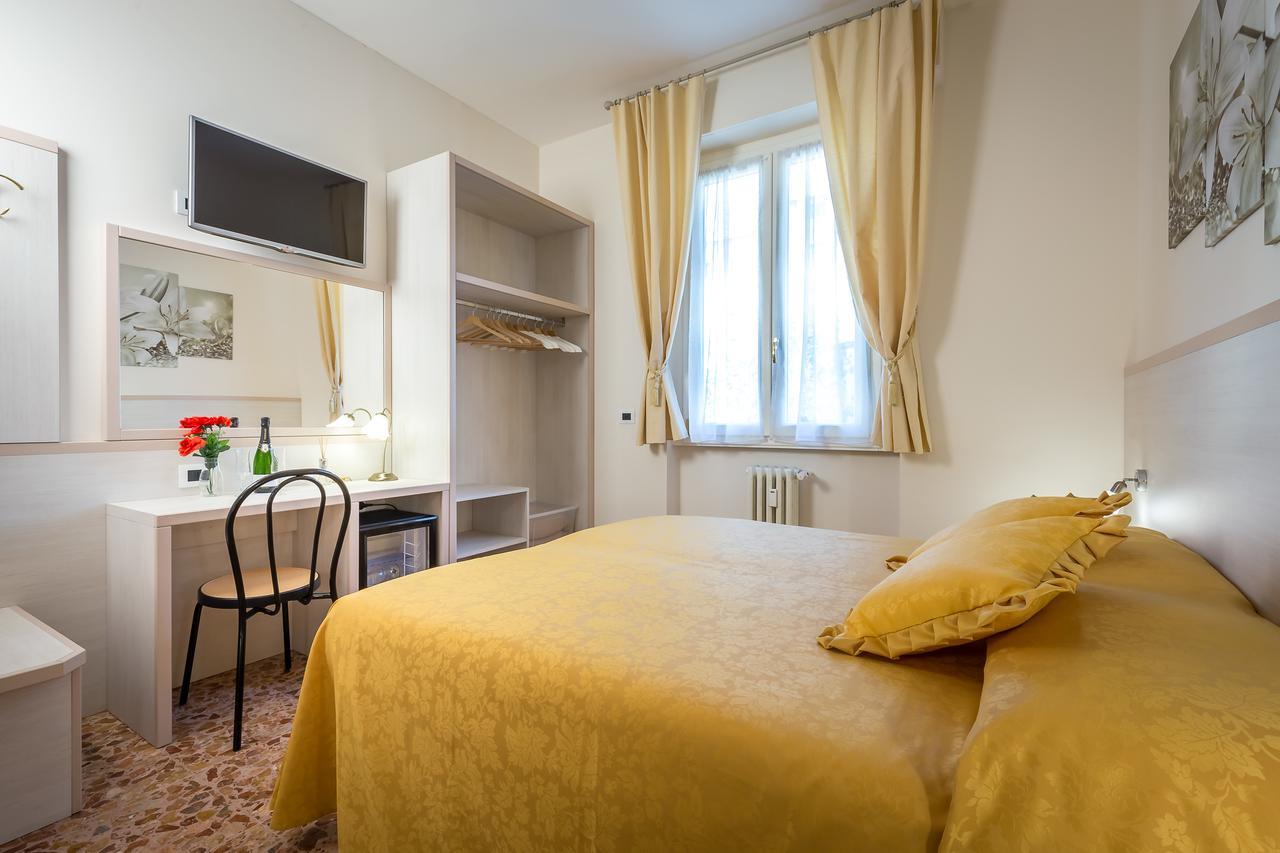 Bed & Breakfast Dolce Luna&parcheggio Privato 3*