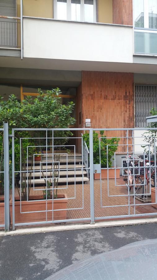 Dolce Luna&parcheggio Privato Bed & Breakfast 3*