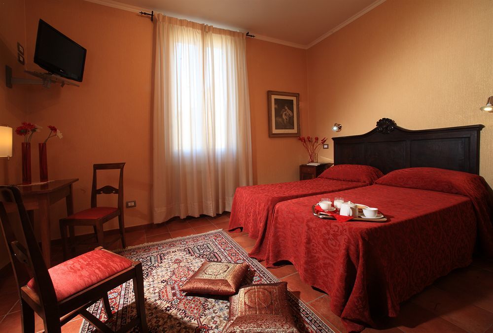 Hotel Kursaal & Ausonia 3*