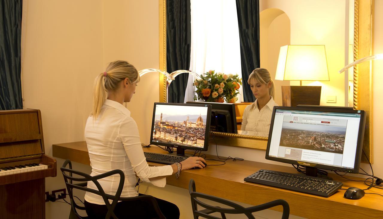 De La Pace, Sure Collection By Western Hotel