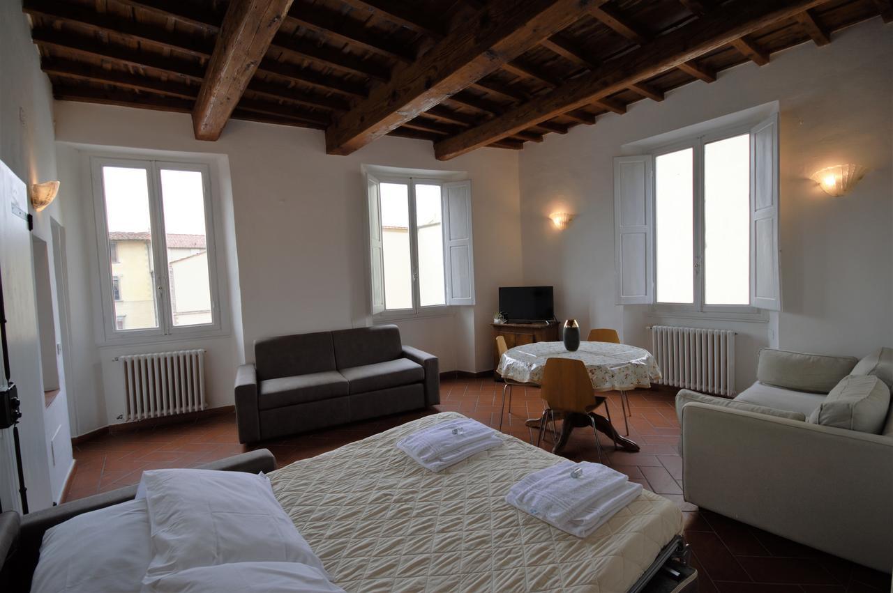 City Centre Apartment *