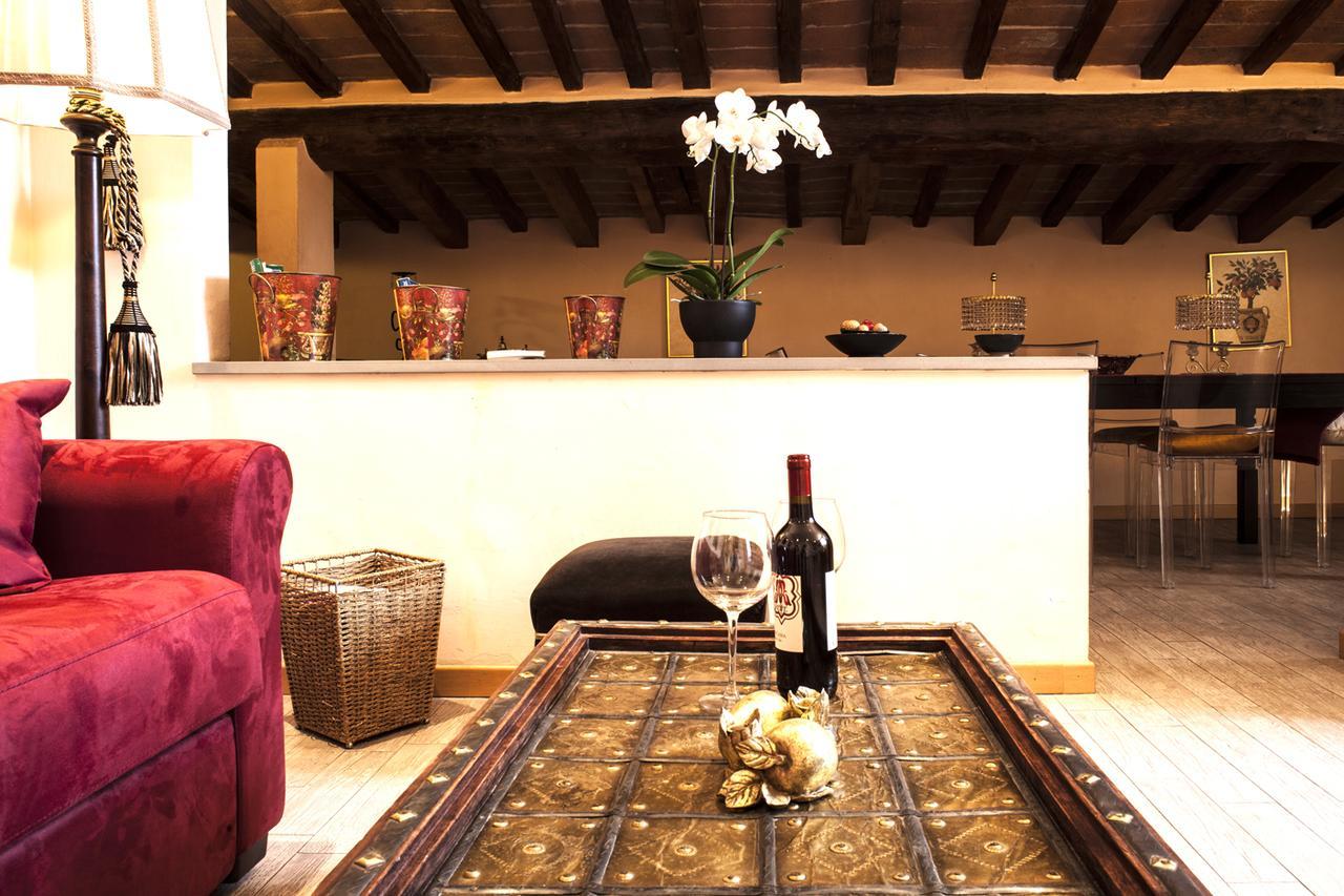 City Centre Apartment *