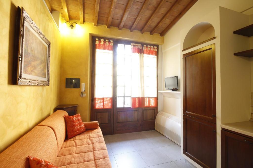 Affittacamere Villino Il Leone 2*