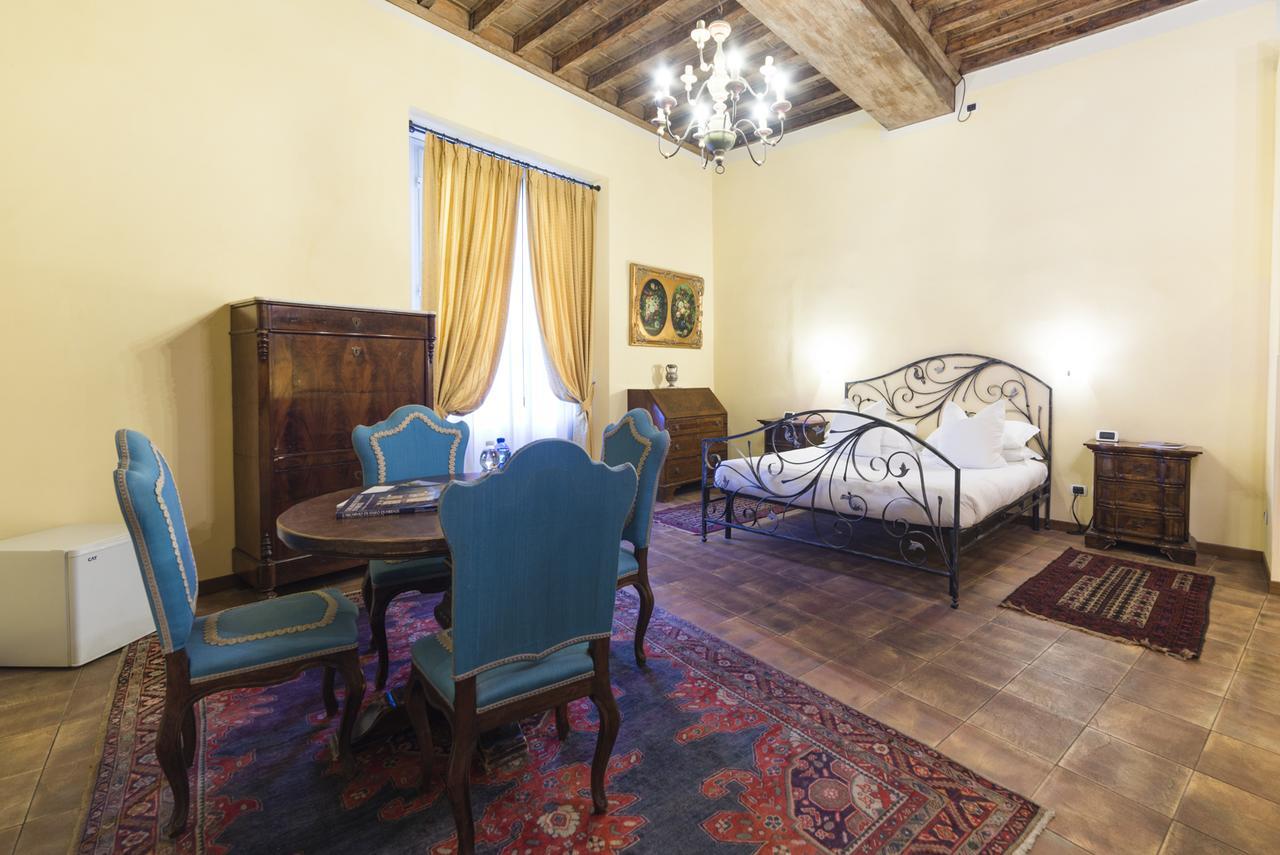 Galileo 2000 Bed & Breakfast 3*