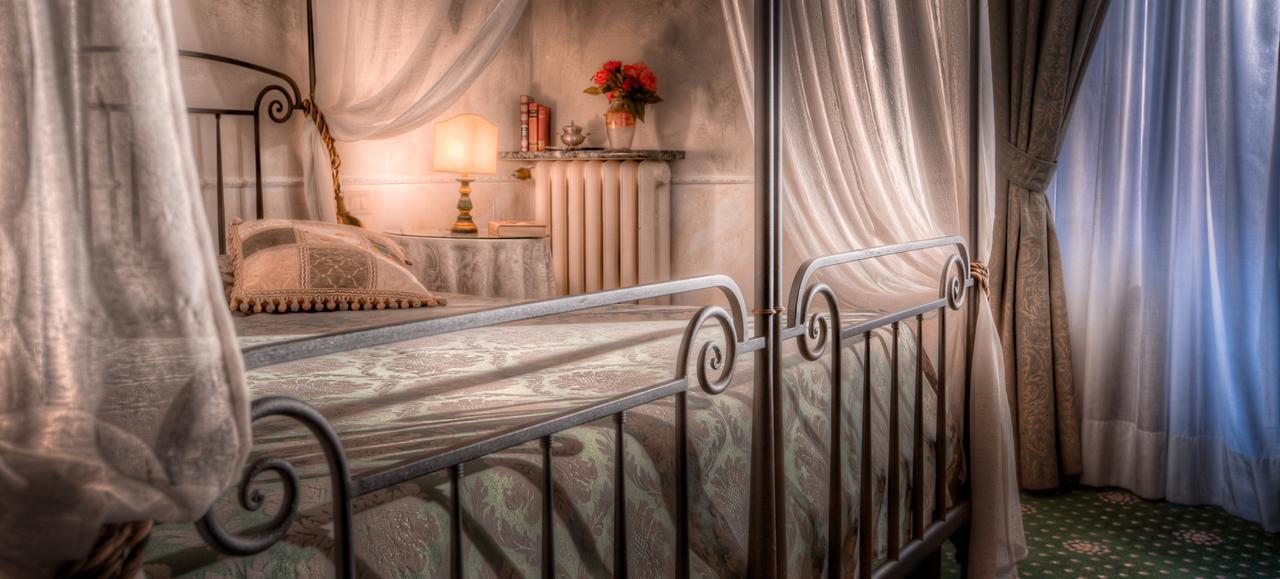 Torre Guelfa Palazzo Acciaiuoli Hotel 4*