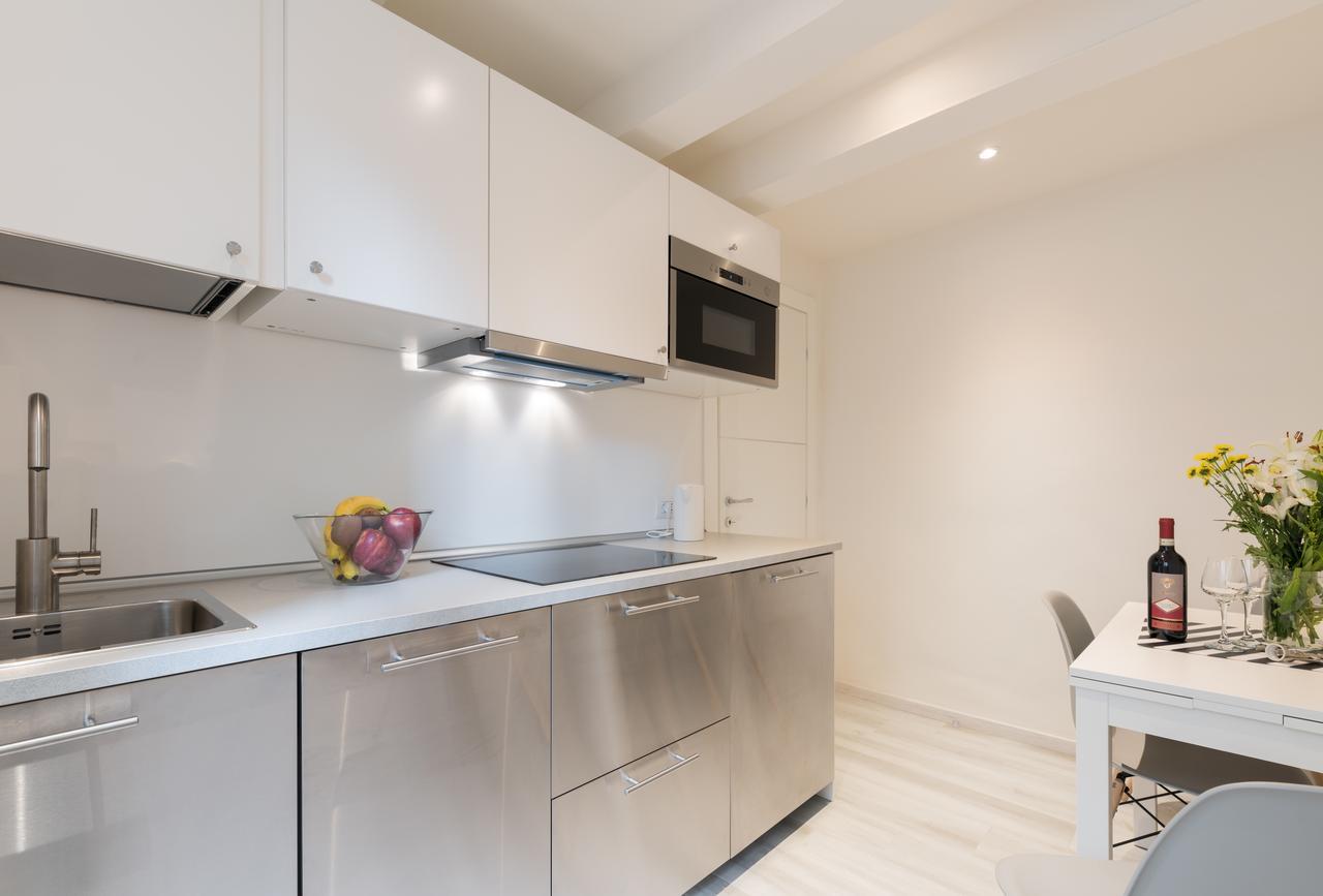 Masai - One Bedroom Flat 1st Floor By Train Station