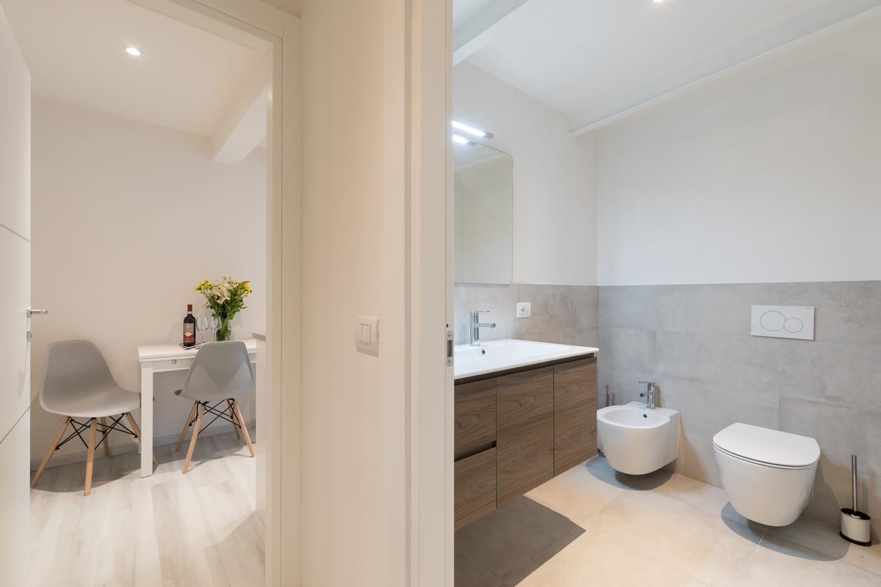 Masai - One Bedroom Flat 1st Floor By Train Station
