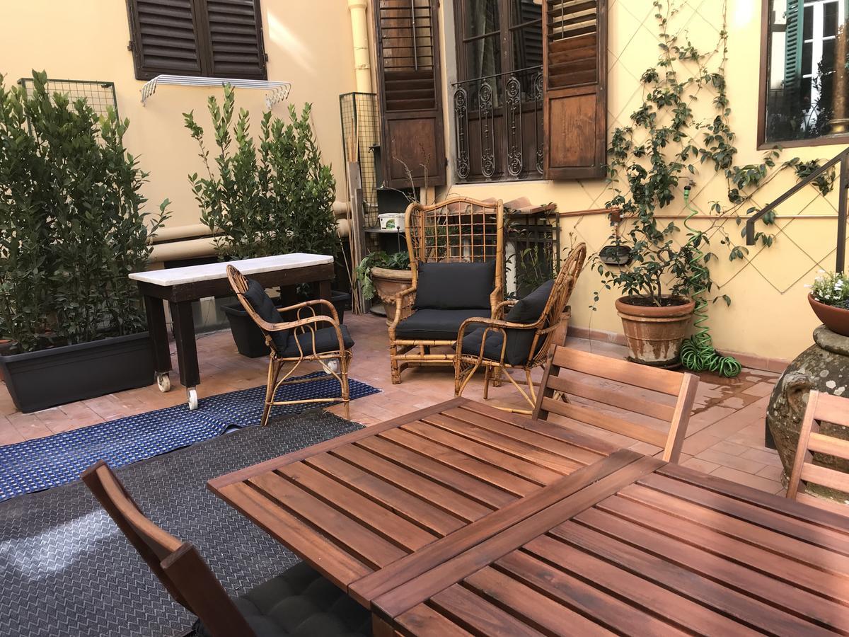 The Terrace In Santa Croce * Firenze