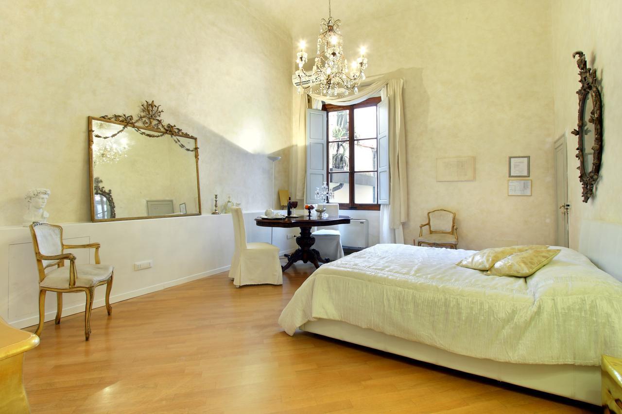 Palazzo Tolomei - Residenza D'epoca Couette-café 3*