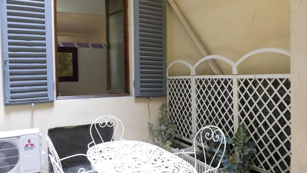 Corso Dei Tintori By Ddv Tourist * Firenze