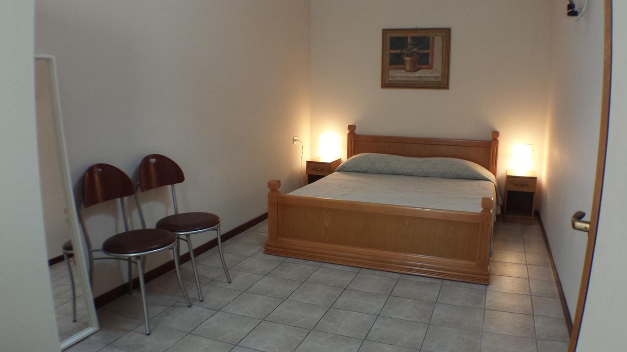 Hotel 2000 2*