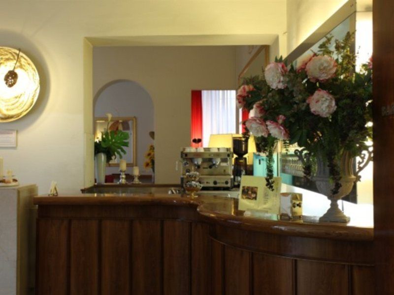 Hotel De La Pace, Sure Collection By Western Firenze
