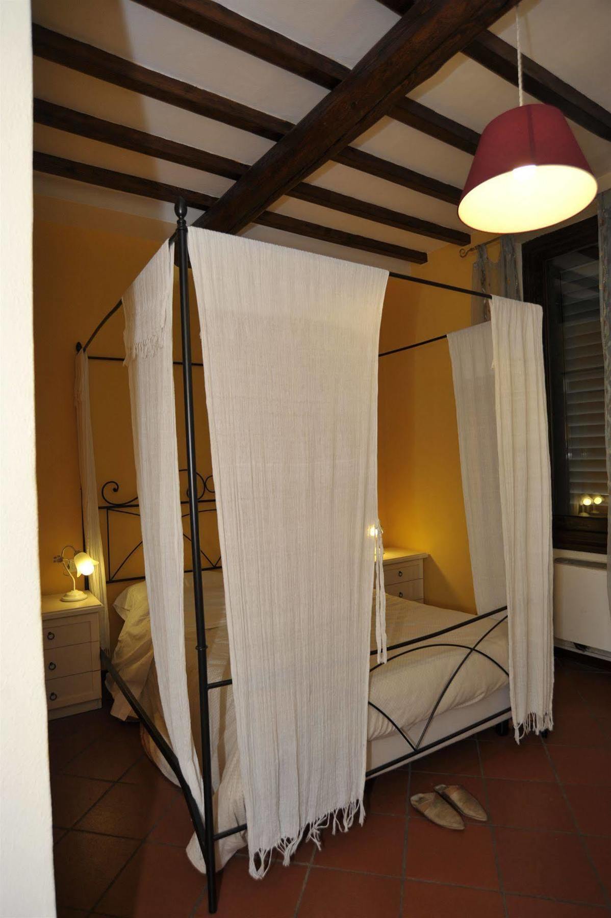 Laura - 3* Firenze