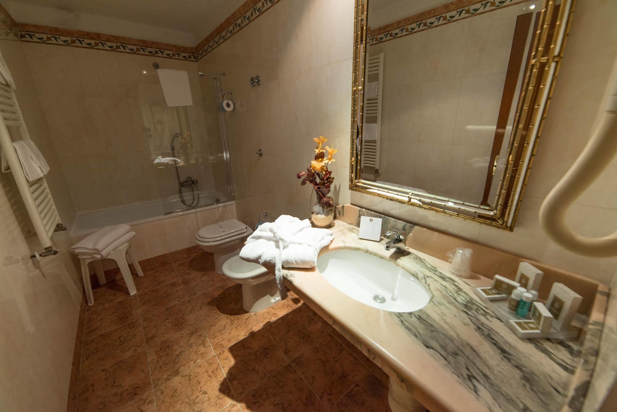 Hotel Paris Florence