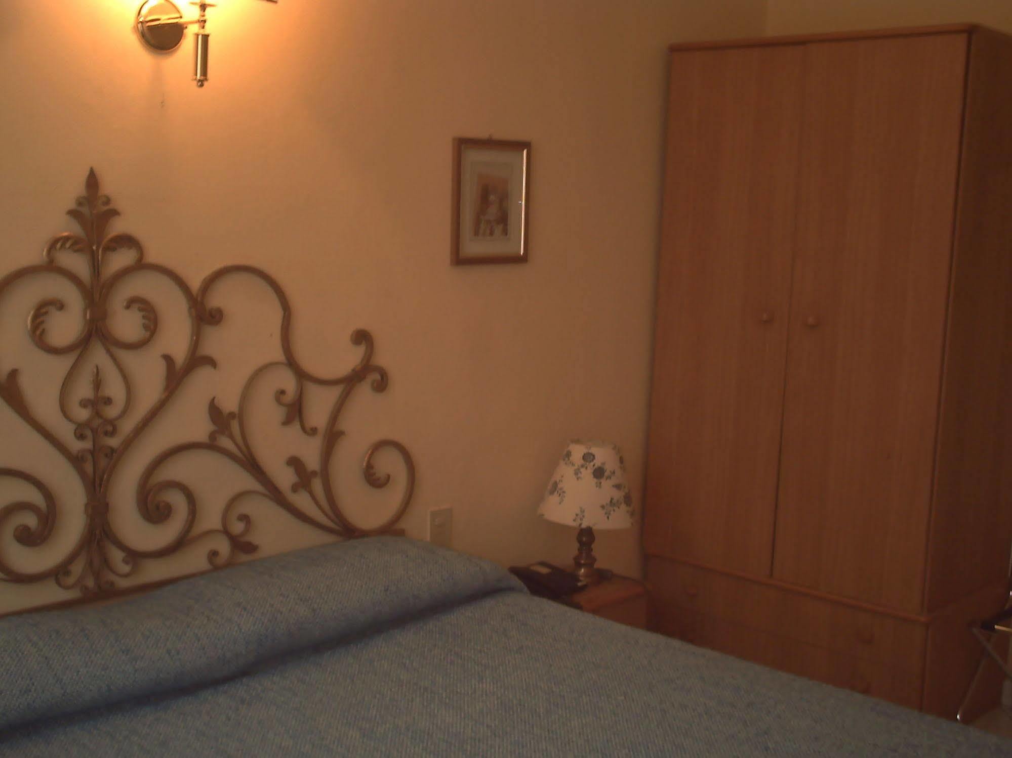Bijou Hotel 3*
