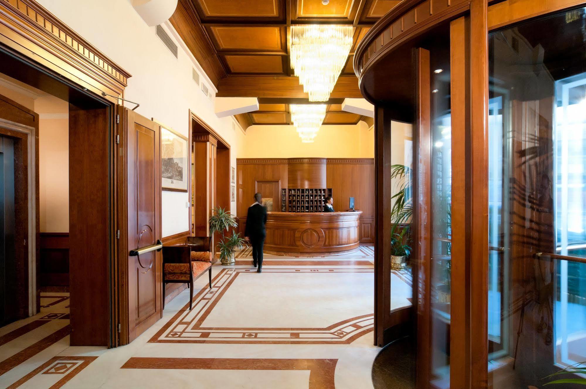 Pierre Hotel Florence