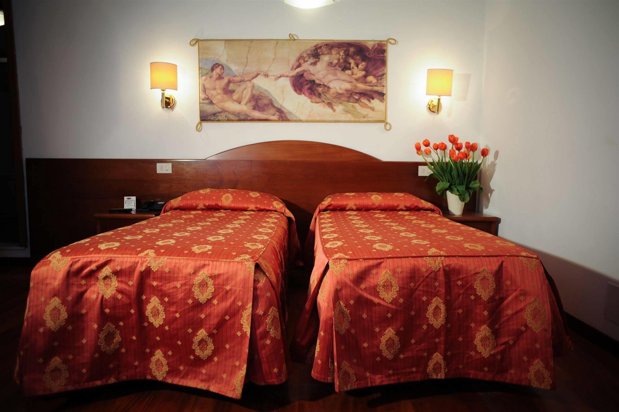 Accademia Hotel