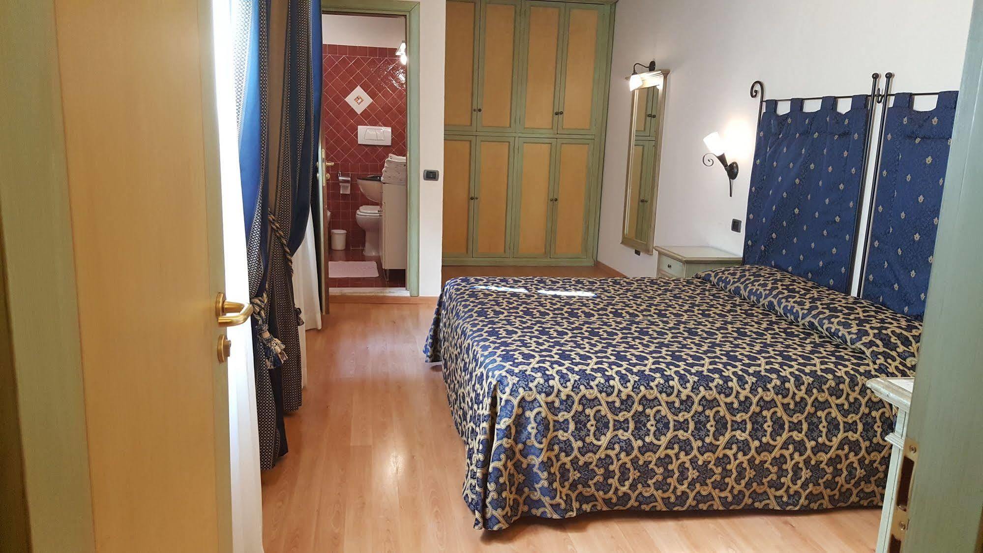 La Repubblica Aparthotel Florence
