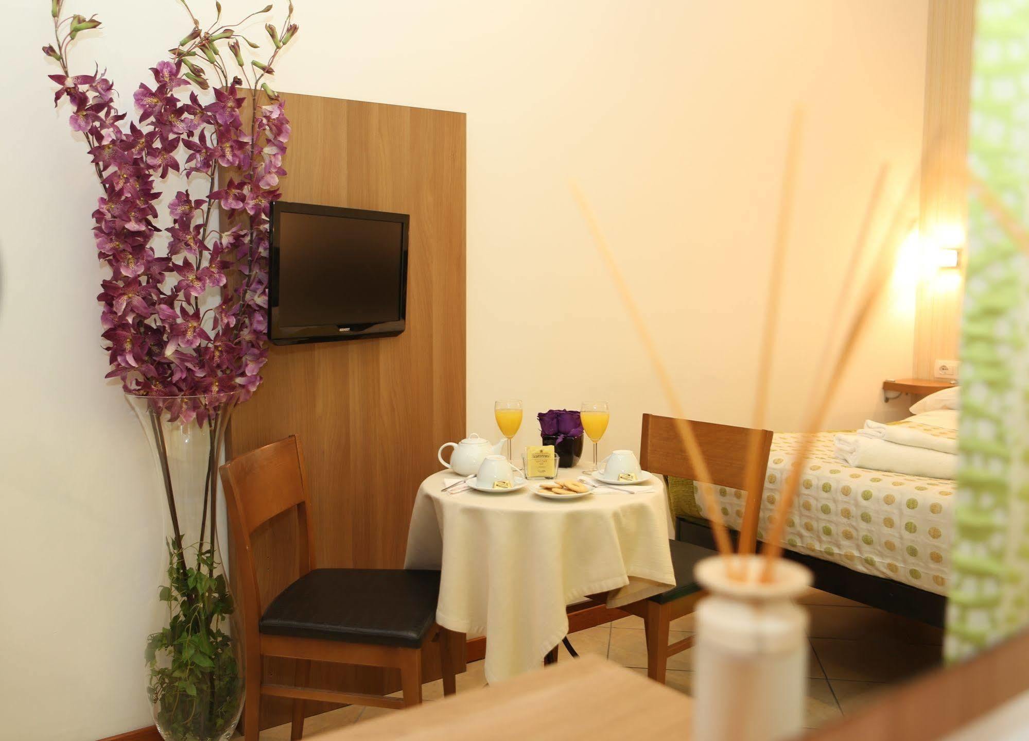 Adelaide House Gjestgiverier Firenze