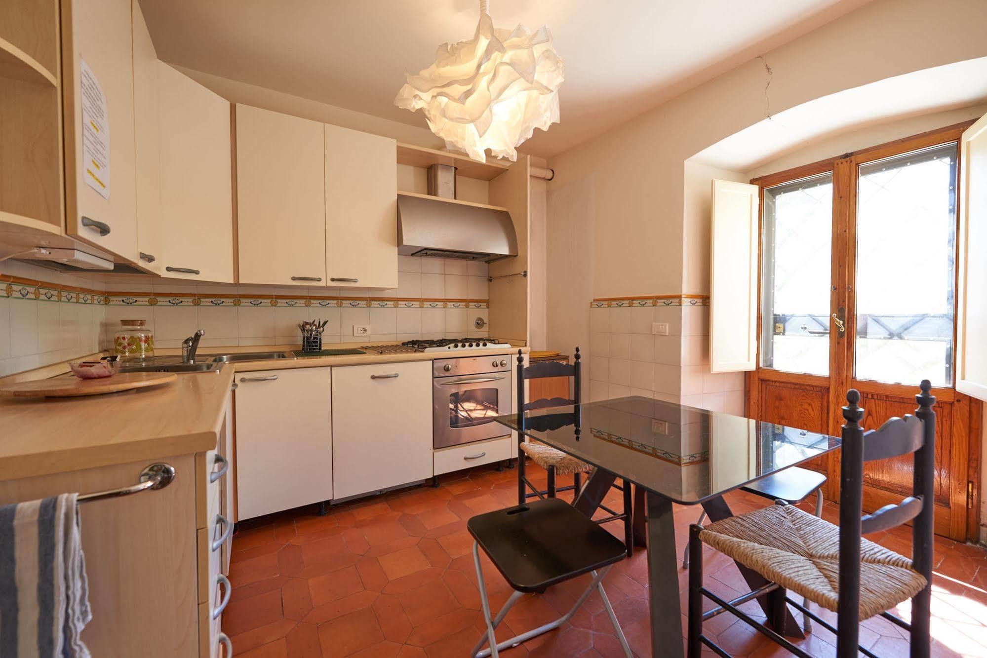 Couette-café Ape Rosa Relais 2*