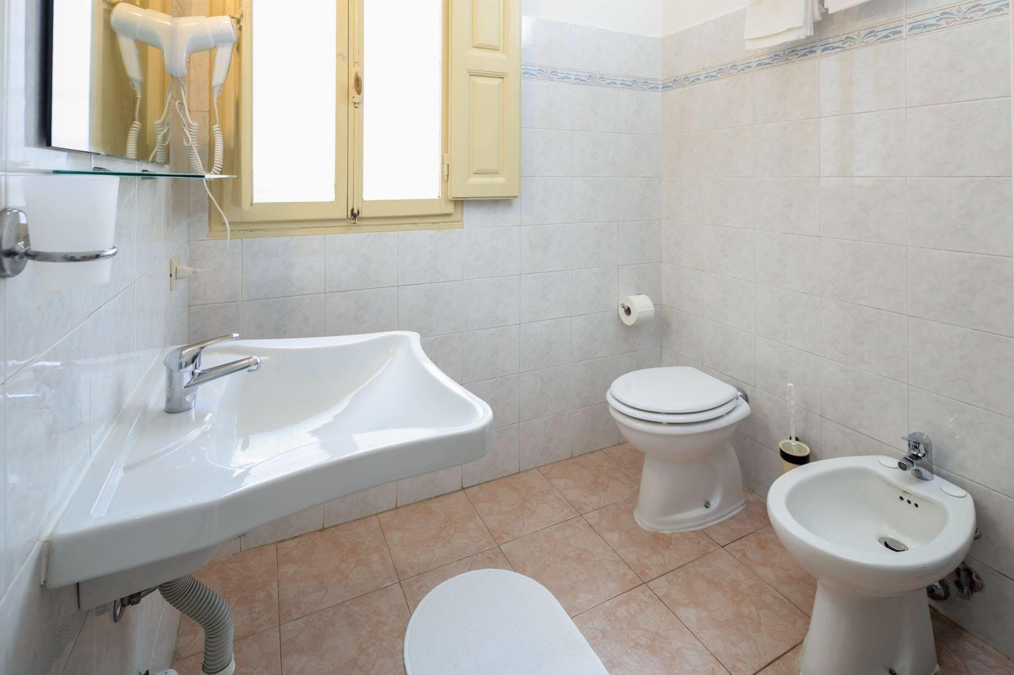 Hotel Arno Bellariva