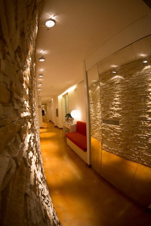 Aurora Hotell