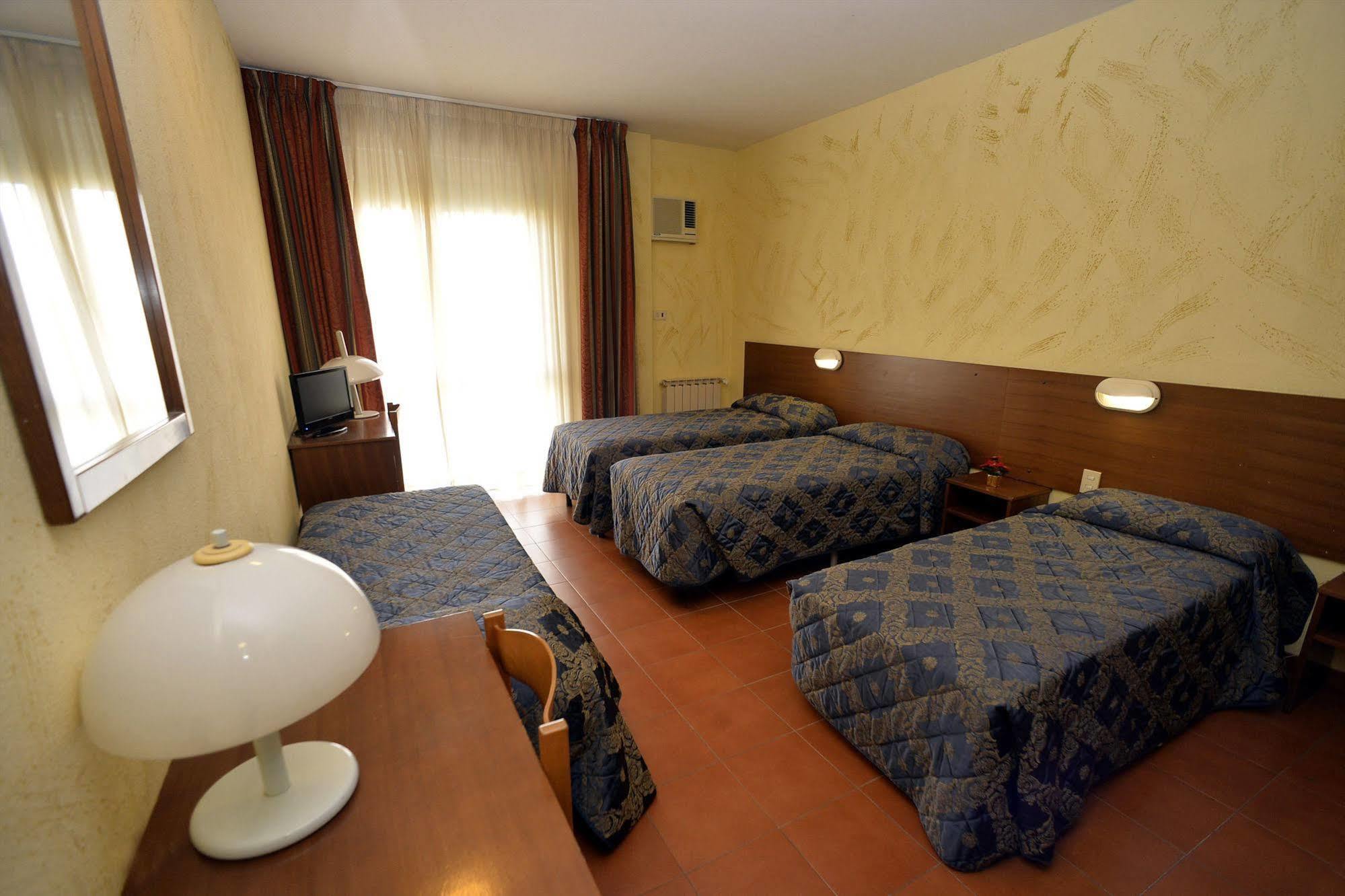 Corolle Hotel