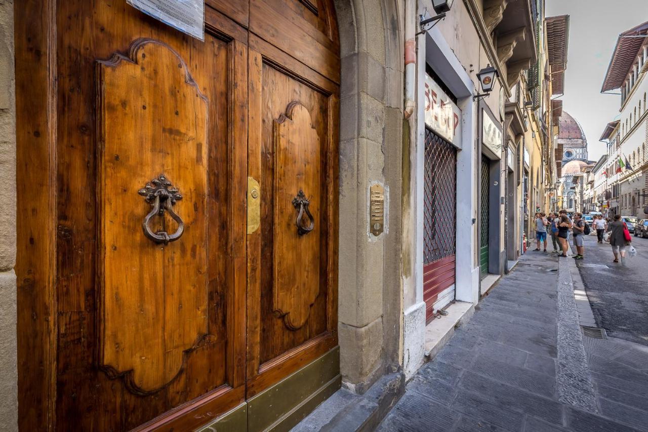 Appartamento Via Dei Servi Firenze