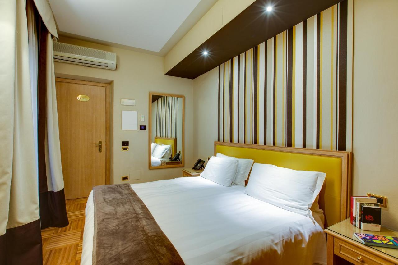 Hotel Solo Experience