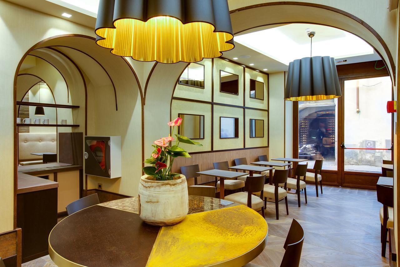 Hotel Solo Experience