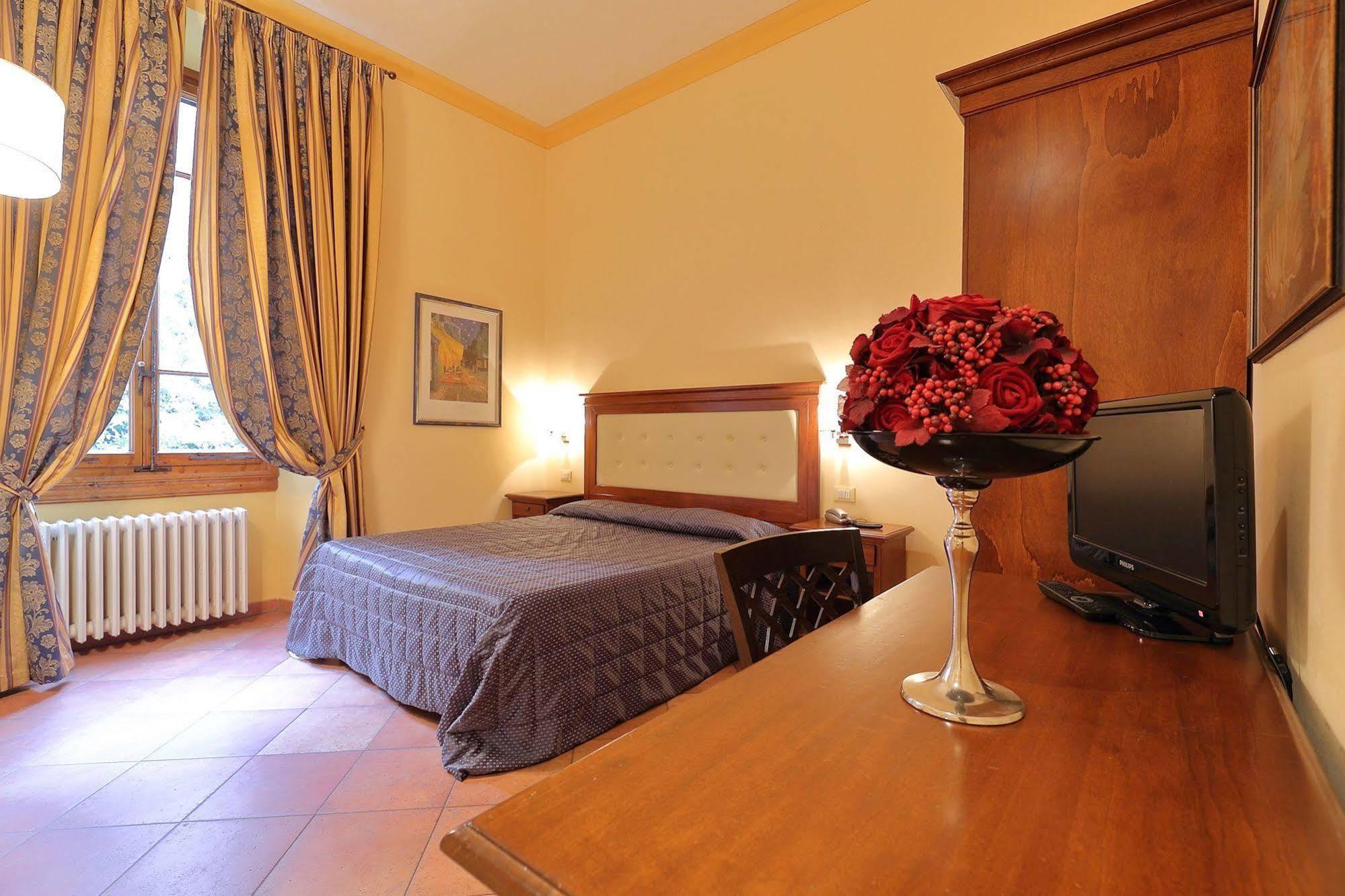 Hotel Residenza Cimabue 3*