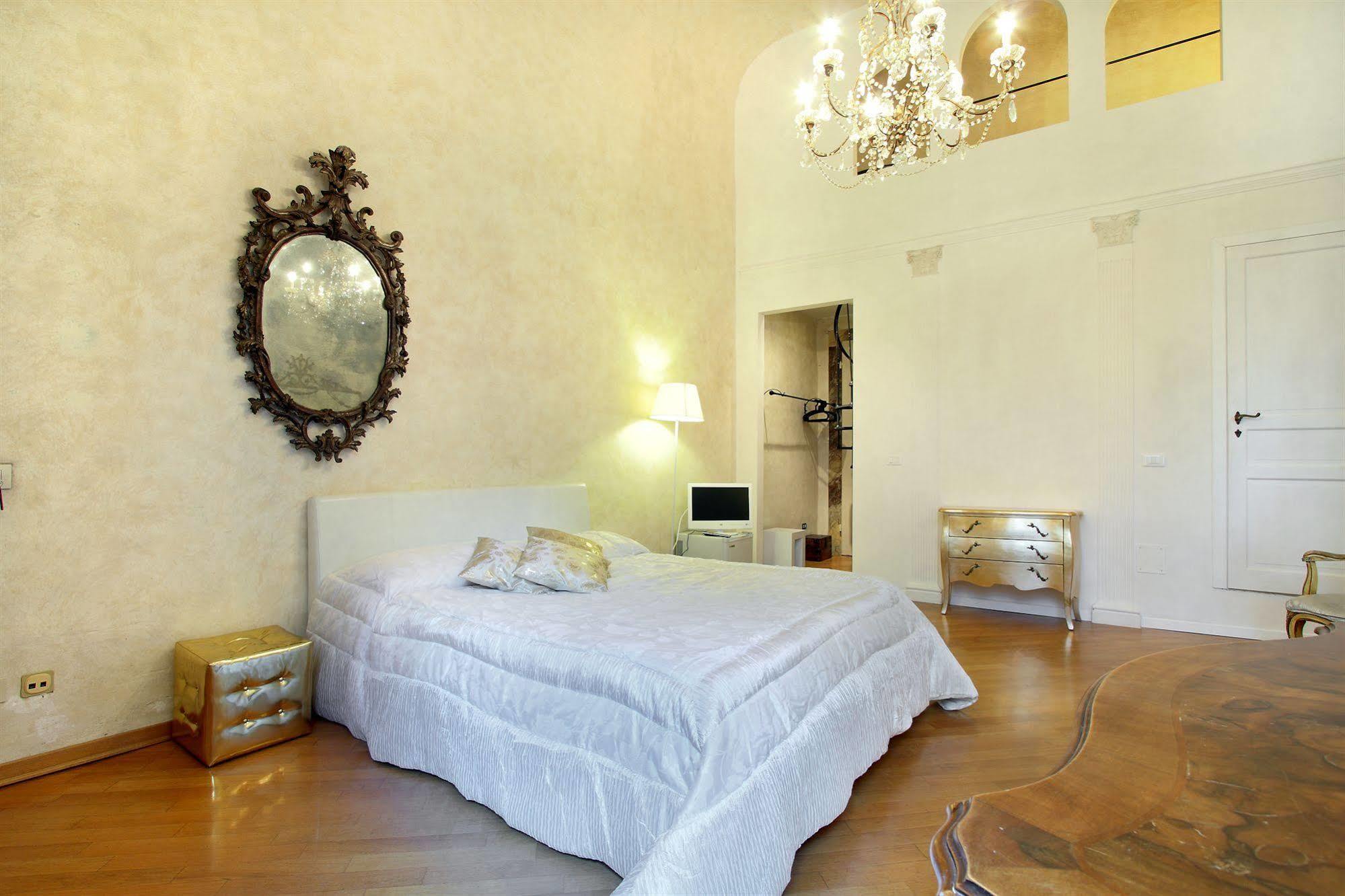 Couette-café Palazzo Tolomei - Residenza D'epoca