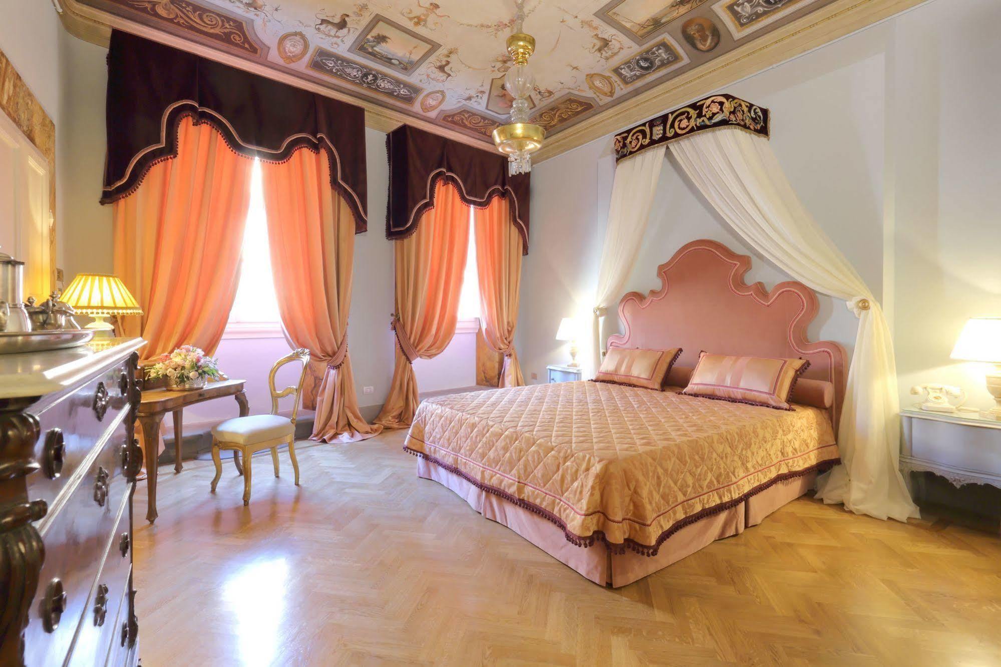 Bed & Breakfast Piazza Pitti Palace - Residenza D'epoca