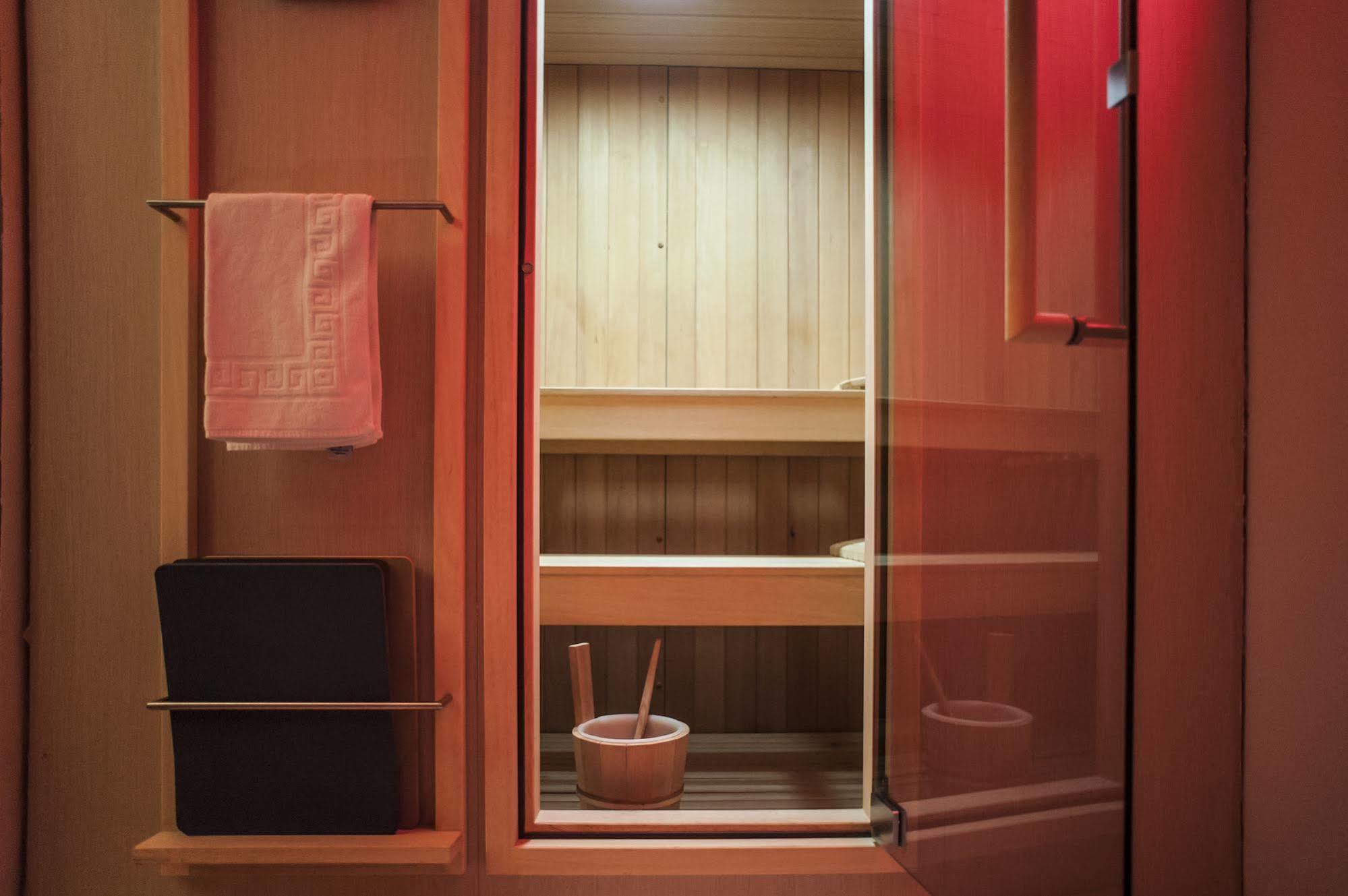Hotel Ponte Vecchio Suites&spa 4*
