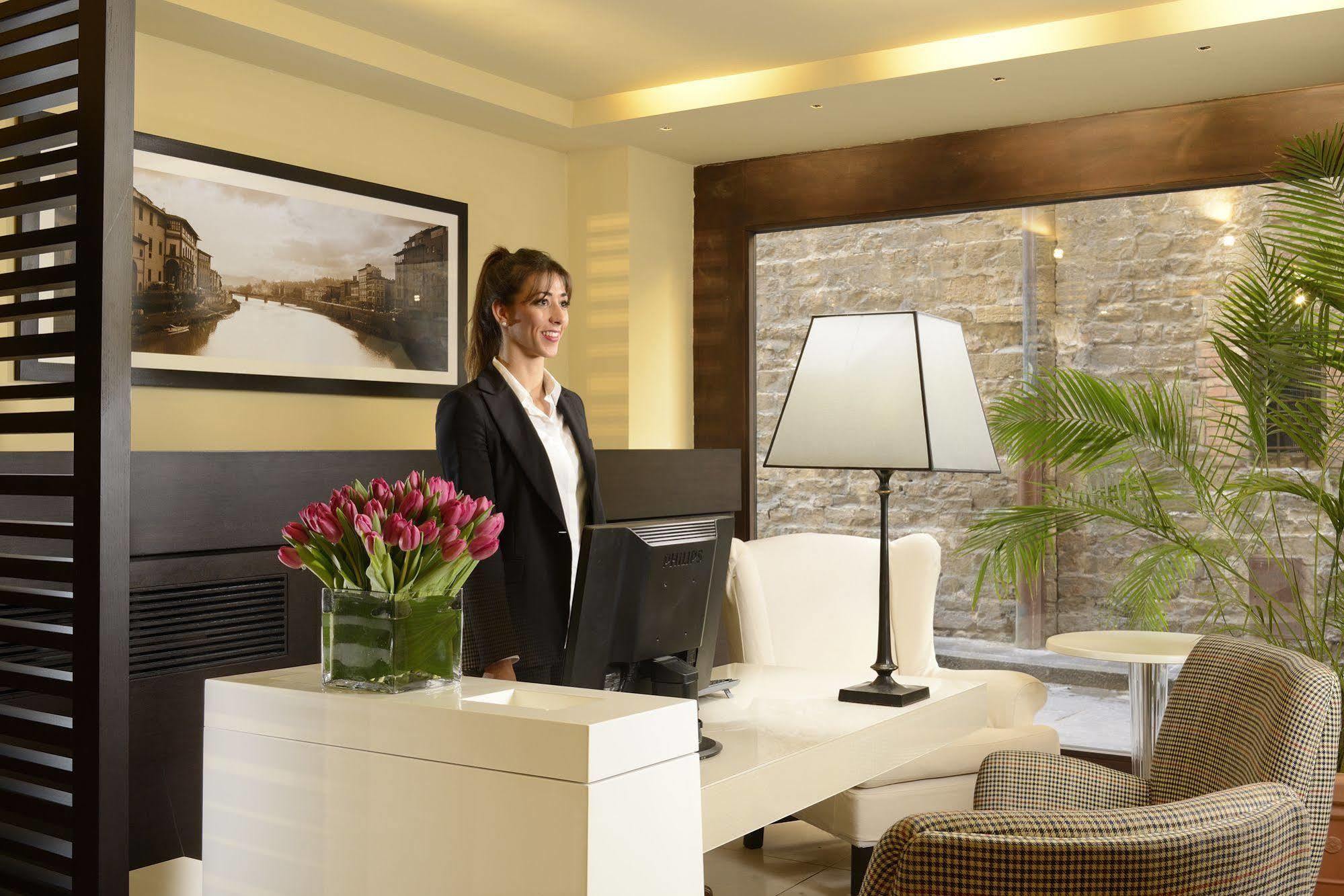 Ponte Vecchio Suites&spa Hotel 4*