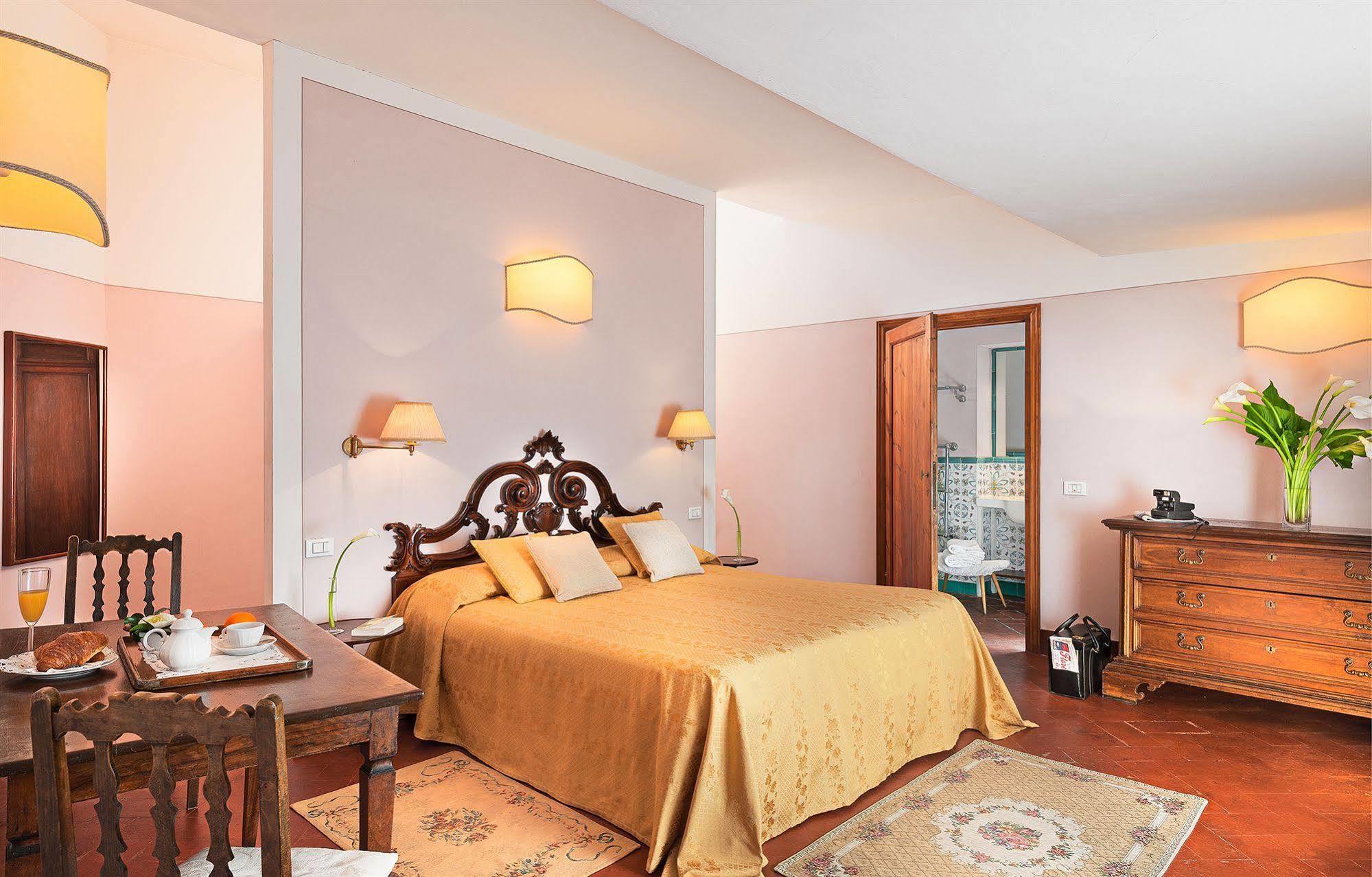 Palazzo Guadagni Hotel Florence