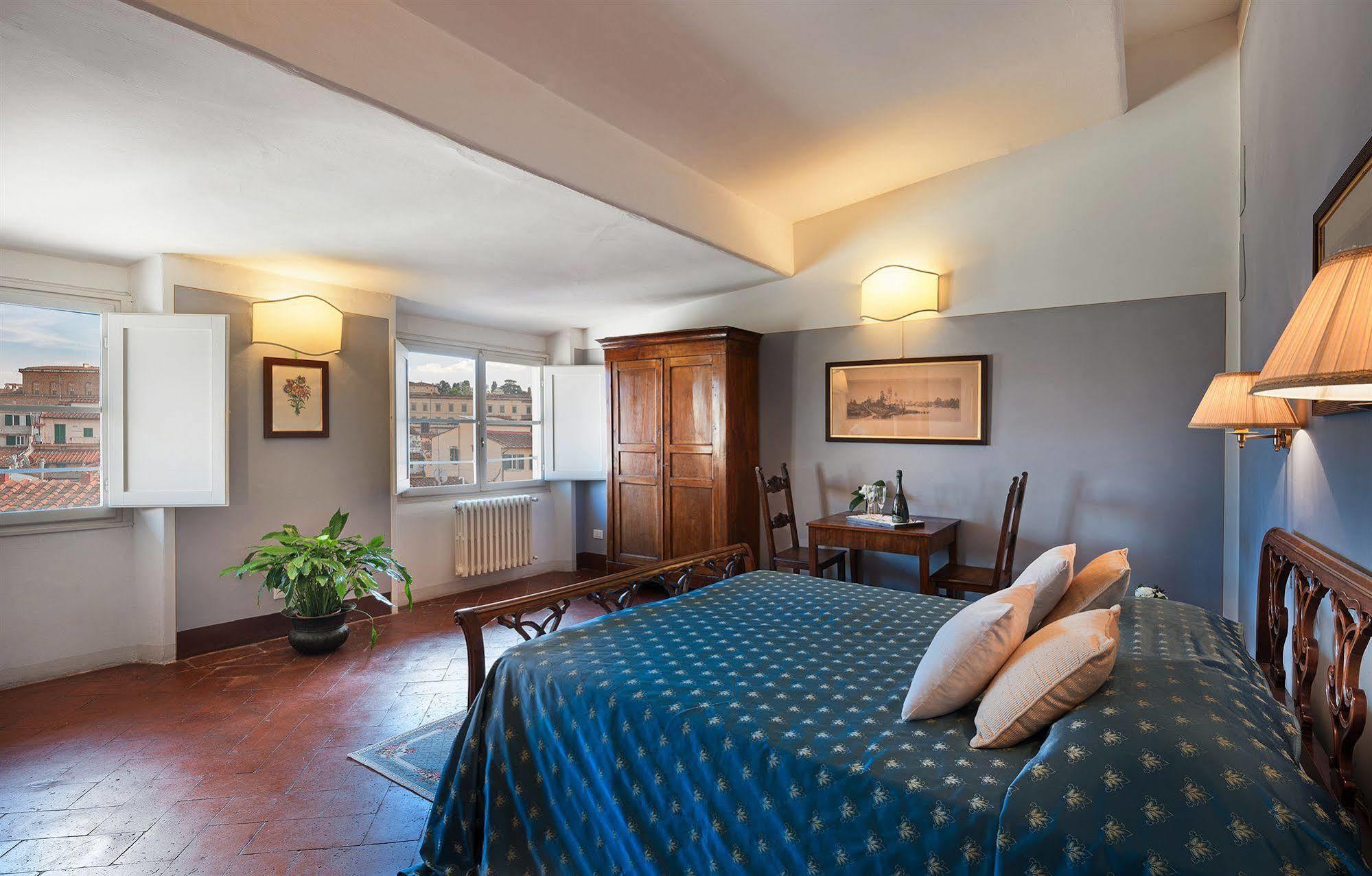 Palazzo Guadagni 3*
