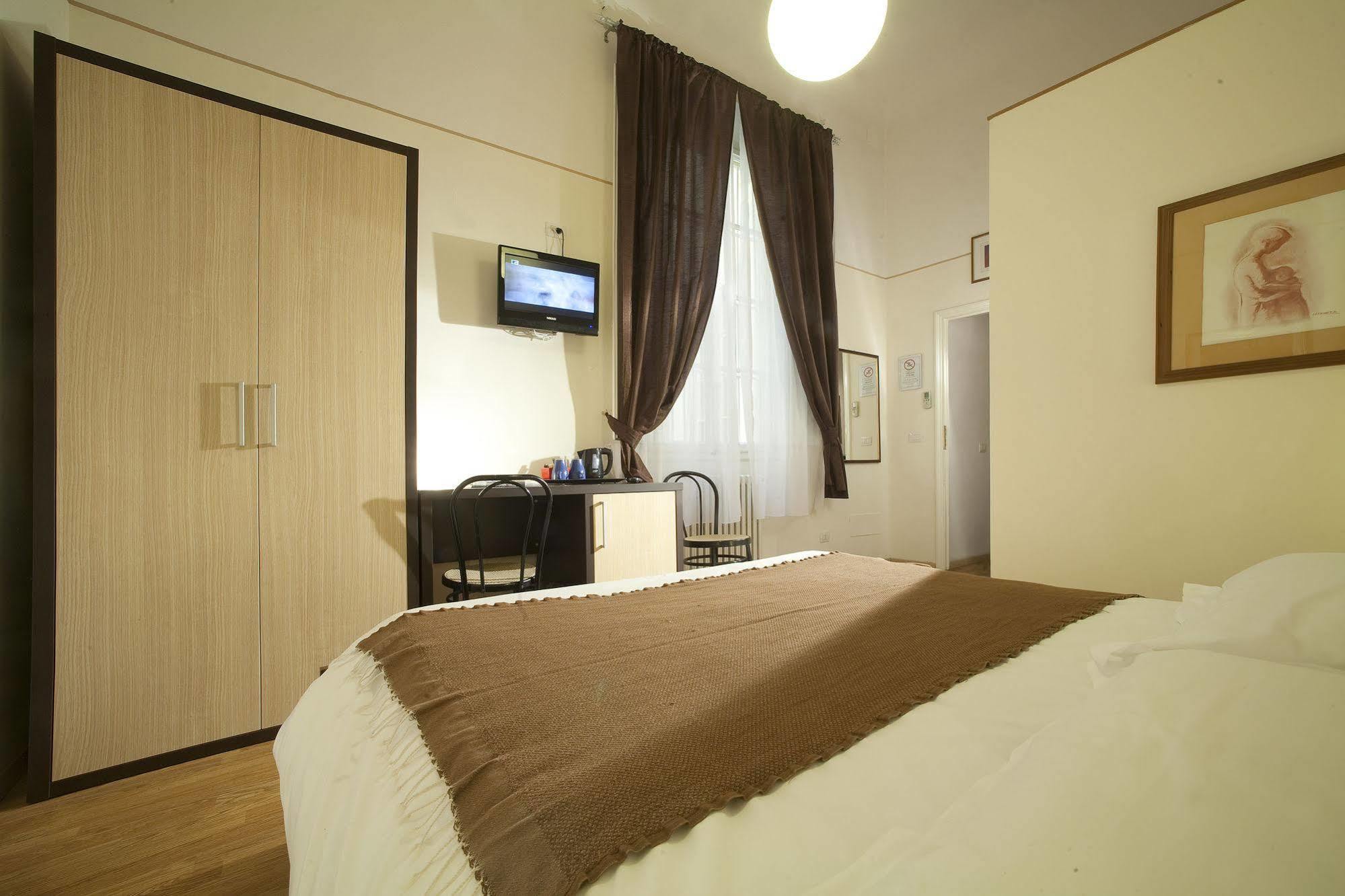 Residenza Maglioni Al Battistero Gjestgiverier 2*