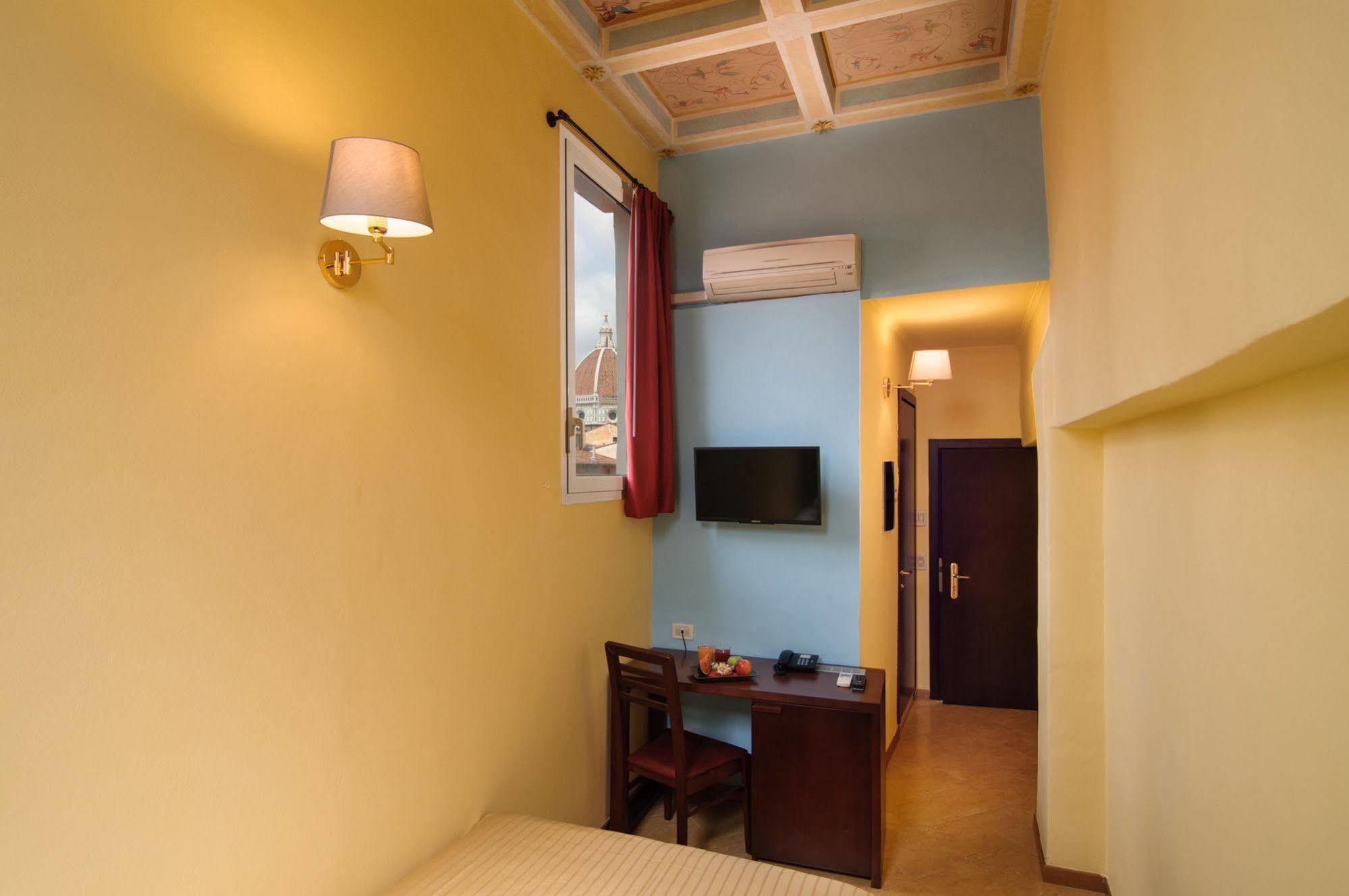 Hotel Cardinal Of - Recommended For Ages 25 To 55 Florence