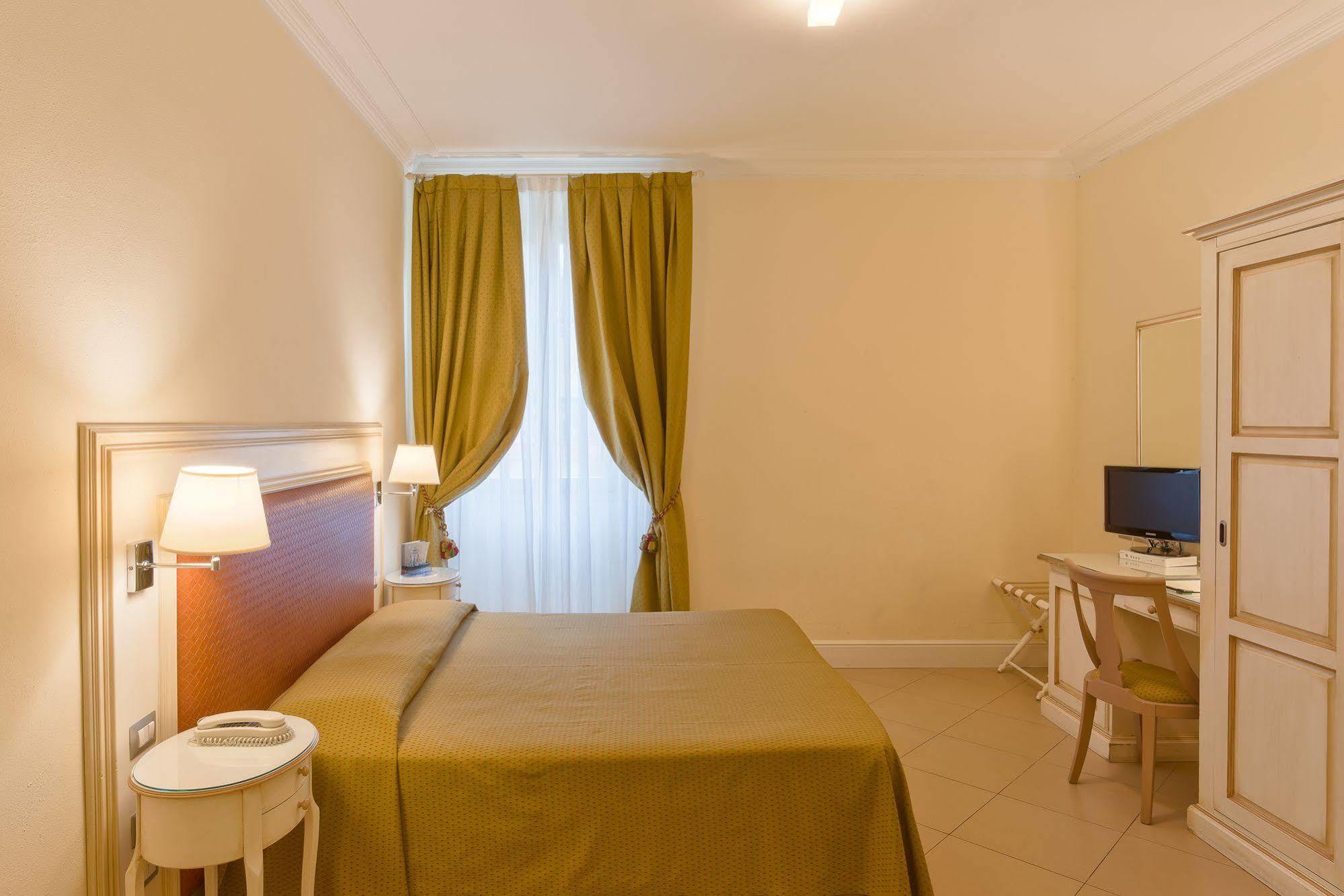 Hotel Dei Macchiaioli 3*